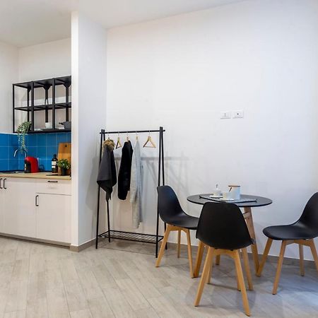Cool And Stylish City Apartment - Wifi 的里雅斯特 外观 照片
