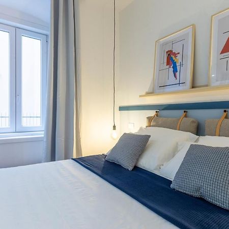 Cool And Stylish City Apartment - Wifi 的里雅斯特 外观 照片