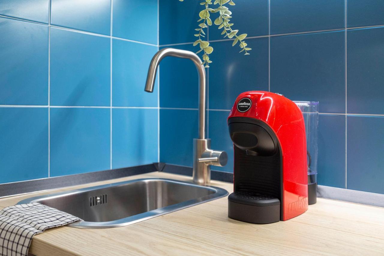 Cool And Stylish City Apartment - Wifi 的里雅斯特 外观 照片