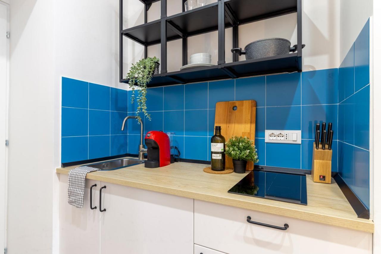 Cool And Stylish City Apartment - Wifi 的里雅斯特 外观 照片